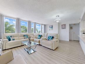 7601 E Treasure Dr 611, North Bay Village FL 33141