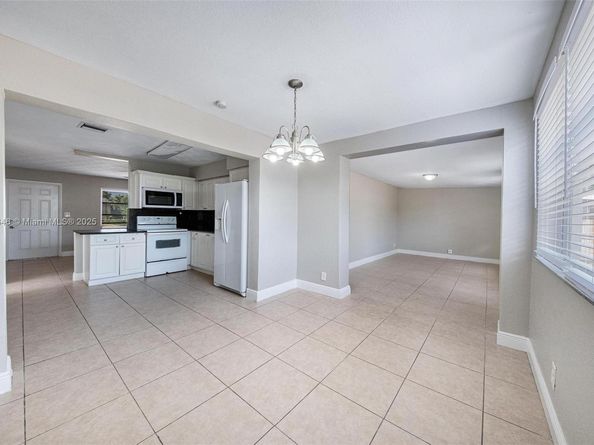 6808 SW 22nd Ct, Miramar FL 33023