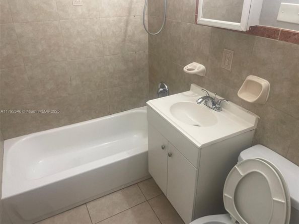 6808 SW 22nd Ct, Miramar FL 33023