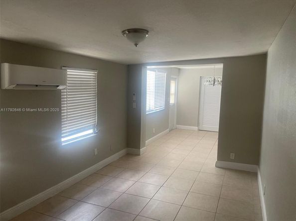 6808 SW 22nd Ct, Miramar FL 33023