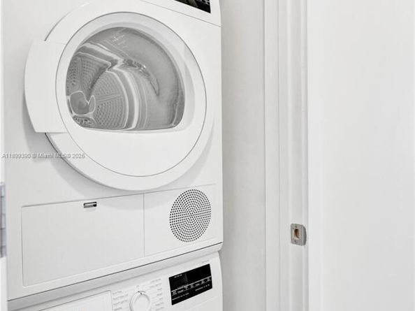 580 72nd 713, Miami Beach FL 33141