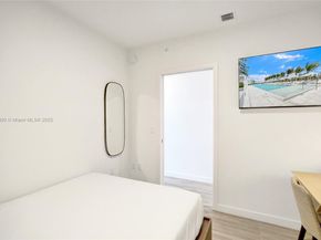 580 72nd 713, Miami Beach FL 33141