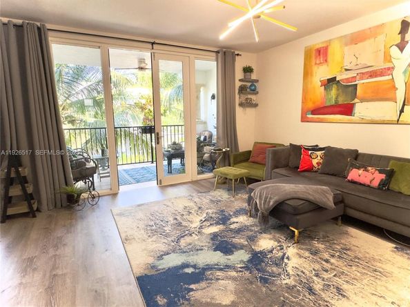 1616 NE 9th St, Fort Lauderdale FL 33304