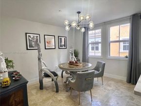 1616 NE 9th St, Fort Lauderdale FL 33304