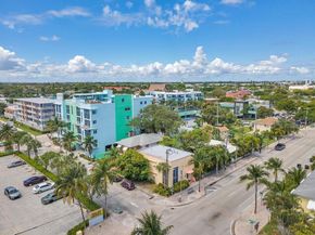 101 Lucerne Ave, Lake Worth FL 33460