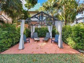 101 Lucerne Ave, Lake Worth FL 33460