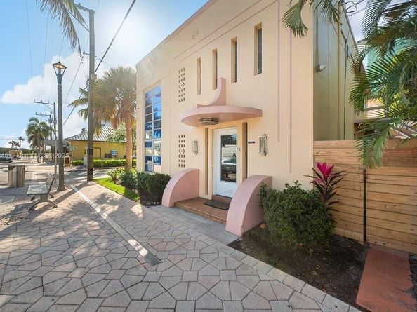 101 Lucerne Ave, Lake Worth FL 33460