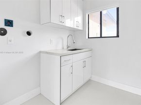 12890 NW 2nd St, Miami FL 33182