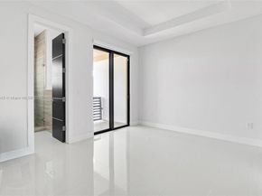 12890 NW 2nd St, Miami FL 33182