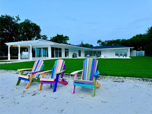 200 Harbor Dr, Key Biscayne FL 33149