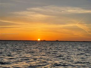 200 Harbor Dr, Key Biscayne FL 33149