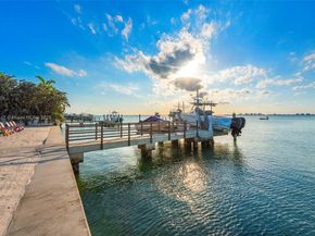 200 Harbor Dr, Key Biscayne FL 33149