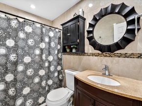 1071 W 37th St, Hialeah FL 33012