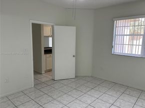 1791 NW 96th Ter 4K, Pembroke Pines FL 33024