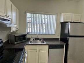 1791 NW 96th Ter 4K, Pembroke Pines FL 33024