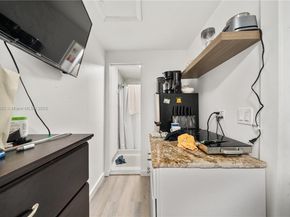 1257 NW 58th St, Miami FL 33142