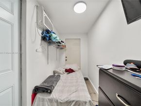 1257 NW 58th St, Miami FL 33142