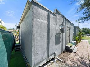 1257 NW 58th St, Miami FL 33142