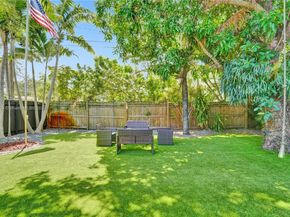 1401 NE 5th Ter, Fort Lauderdale FL 33304