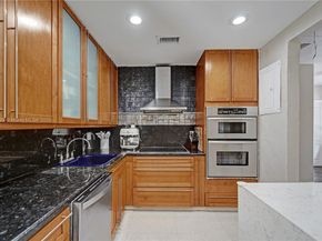 1401 NE 5th Ter, Fort Lauderdale FL 33304