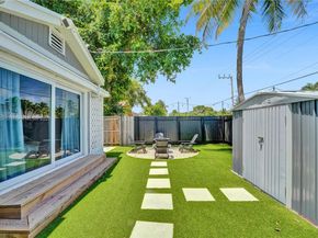 1401 NE 5th Ter, Fort Lauderdale FL 33304