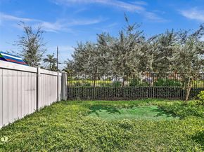 20381 NW 4th Ct, Miami Gardens FL 33169