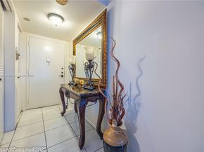 1100 Saint Charles Pl 717, Pembroke Pines FL 33026