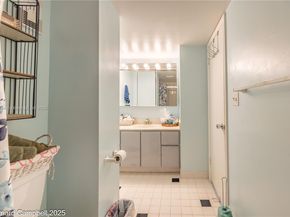 1100 Saint Charles Pl 717, Pembroke Pines FL 33026