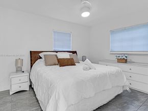 1165 SW 4th Ter, Pompano Beach FL 33060