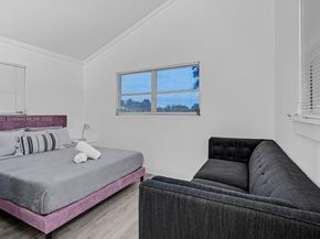 1165 SW 4th Ter, Pompano Beach FL 33060