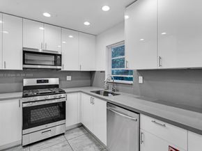 1165 SW 4th Ter, Pompano Beach FL 33060