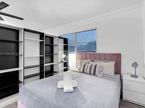 1165 SW 4th Ter, Pompano Beach FL 33060