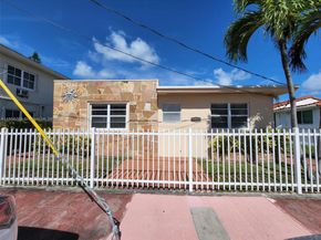 7710 Carlyle Ave, Miami Beach FL 33141