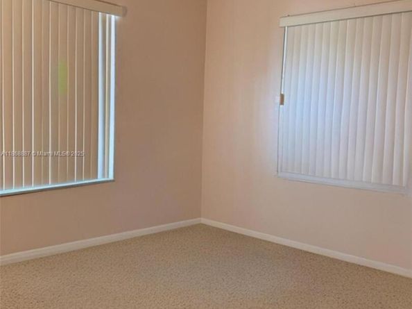 10240 SW 160th Ter, Miami FL 33157