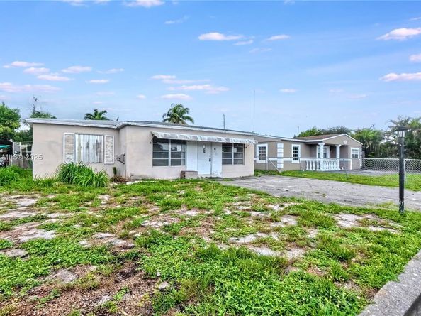 410 NW 52 St, Oakland Park FL 33309