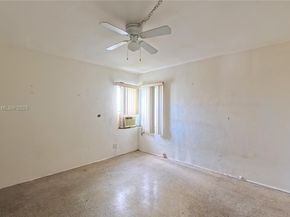 410 NW 52 St, Oakland Park FL 33309