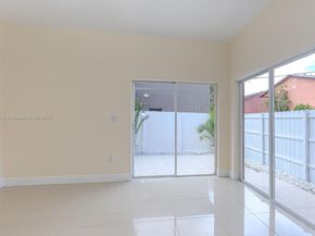 5698 W 25th Ct 5698, Hialeah FL 33016