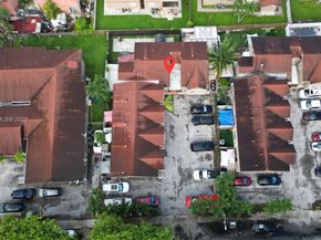 5698 W 25th Ct 5698, Hialeah FL 33016