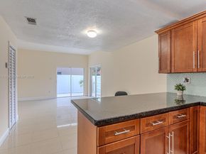 5698 W 25th Ct 5698, Hialeah FL 33016