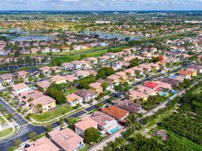 1350 NE 42nd Ave, Homestead FL 33033