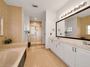 1350 NE 42nd Ave, Homestead FL 33033