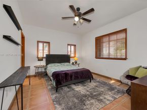 1350 NE 42nd Ave, Homestead FL 33033