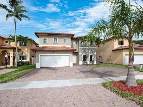 1350 NE 42nd Ave, Homestead FL 33033