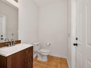 1350 NE 42nd Ave, Homestead FL 33033