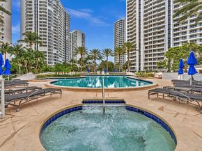 21200 Point Pl 1503 S.E Corner Turn Key, Aventura FL 33180