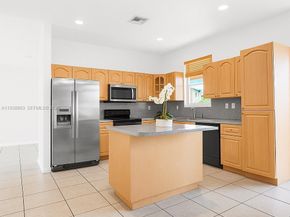 5885 SW 102nd Ave, Cooper City FL 33328