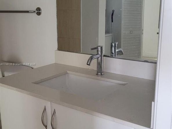 1750 N Bayshore Dr 3311, Miami FL 33132