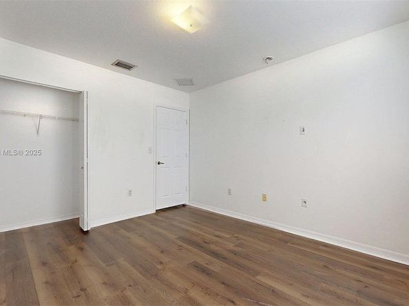 14162 SW 260 St 104, Homestead FL 33032