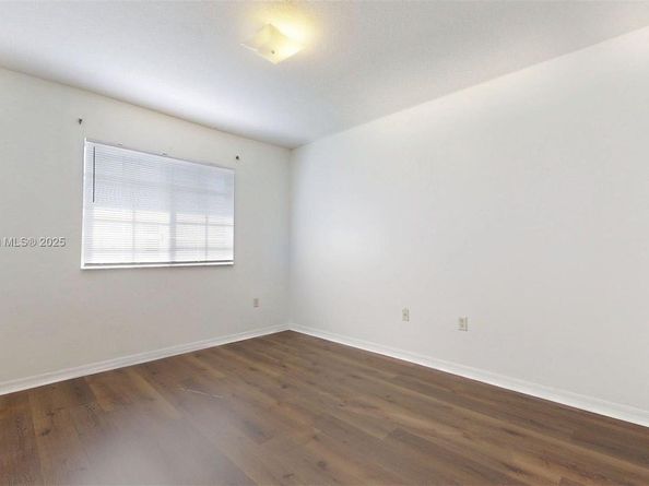 14162 SW 260 St 104, Homestead FL 33032