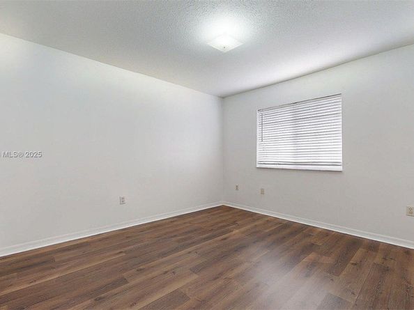 14162 SW 260 St 104, Homestead FL 33032